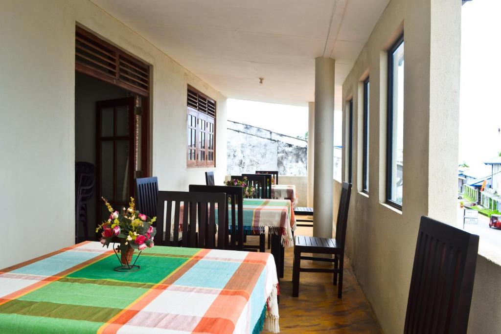 Ykd Tourist Rest Hikkaduwa Hotel Kültér fotó