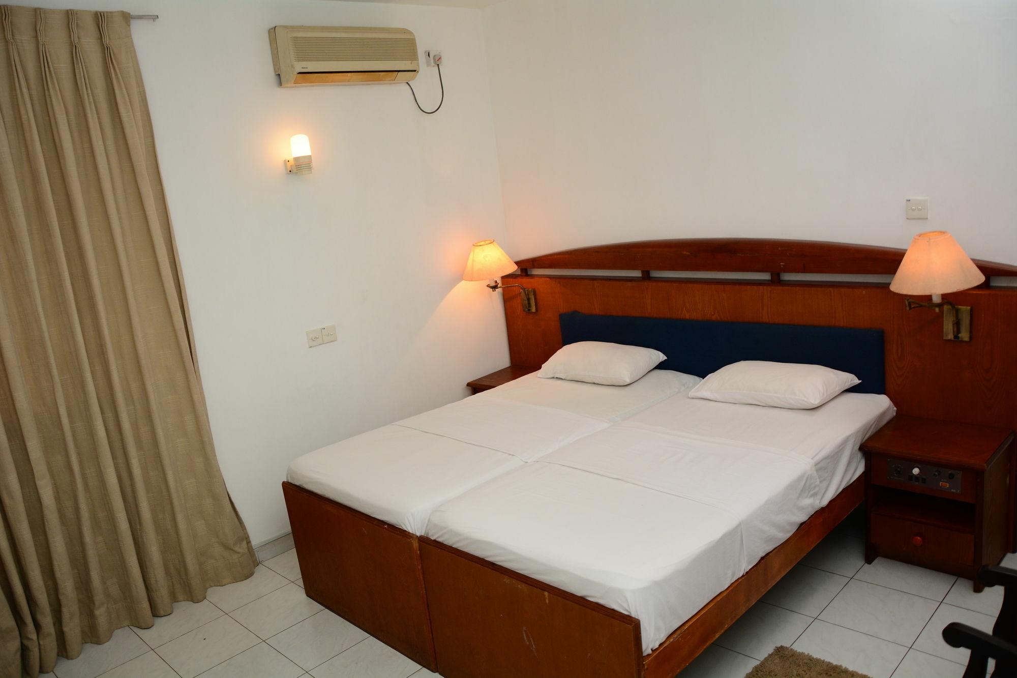 Ykd Tourist Rest Hikkaduwa Hotel Kültér fotó