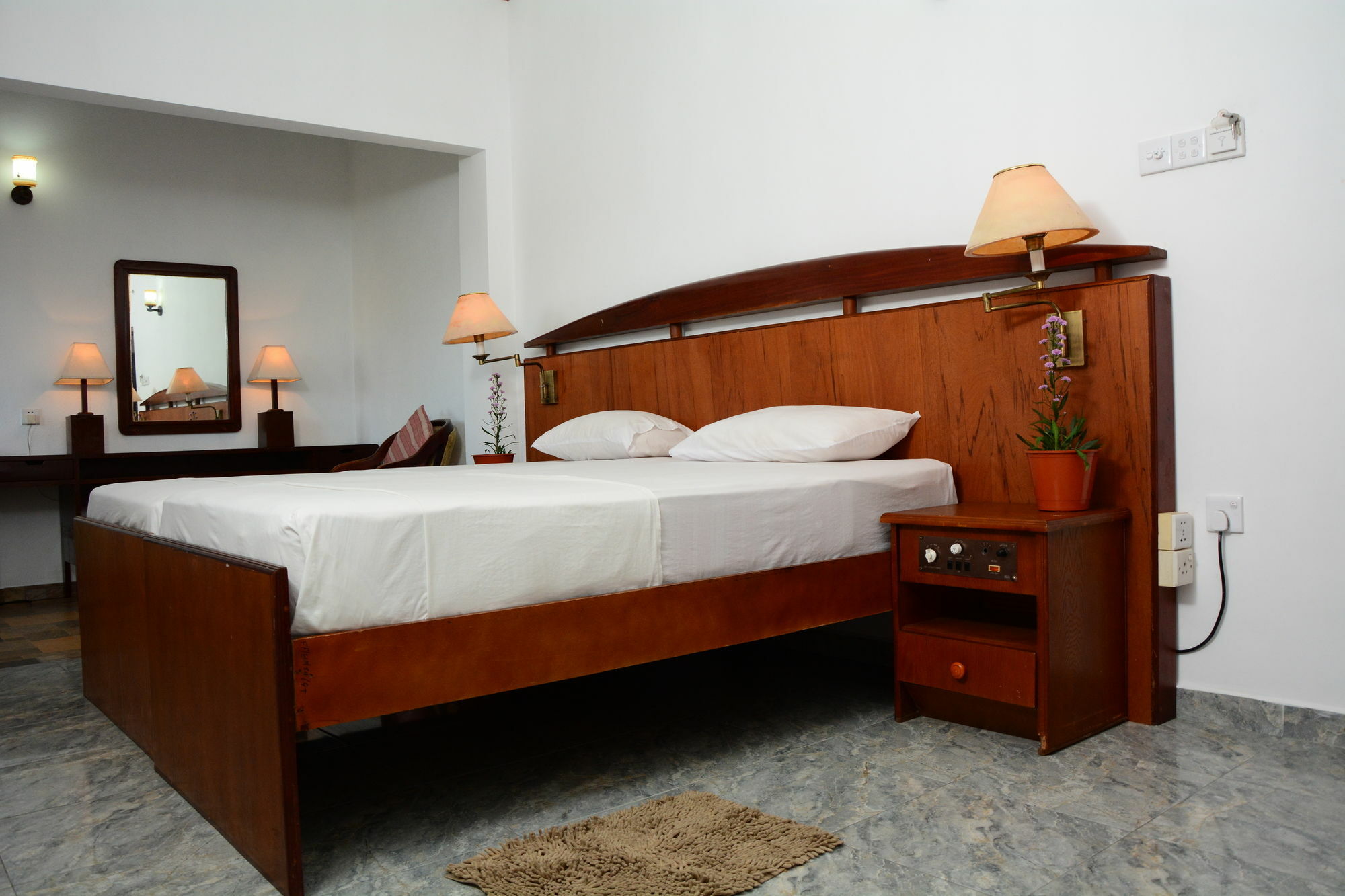 Ykd Tourist Rest Hikkaduwa Hotel Kültér fotó